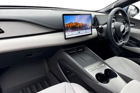  BYD Seal 6 1.5 DM-i 10kWh Boost CVT Auto Euro 6 (s/s) 5dr Thumbnail #9