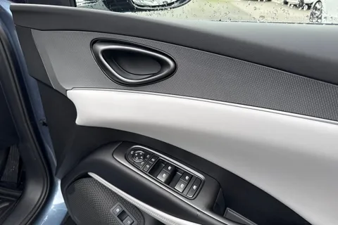  BYD Seal 6 1.5 DM-i 10kWh Boost CVT Auto Euro 6 (s/s) 5dr Thumbnail #18