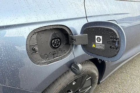  BYD Seal 6 1.5 DM-i 10kWh Boost CVT Auto Euro 6 (s/s) 5dr Thumbnail #25