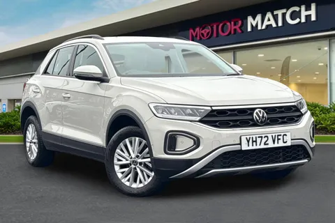 YH72VFC Volkswagen T-Roc 1.5 TSI Life Euro 6 (s/s) 5dr Thumbnail #2