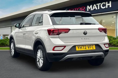 YH72VFC Volkswagen T-Roc 1.5 TSI Life Euro 6 (s/s) 5dr Thumbnail #3