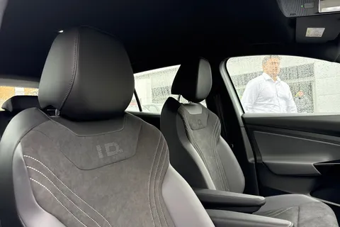 DA25BVE Volkswagen ID.4 109kW Life Pure 52kWh 5dr Auto [110kW Ch] Thumbnail #21