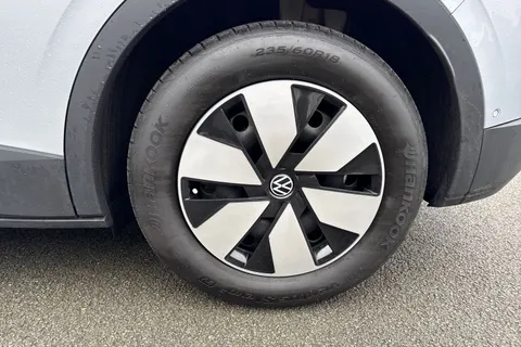 DA25BVE Volkswagen ID.4 109kW Life Pure 52kWh 5dr Auto [110kW Ch] Thumbnail #23