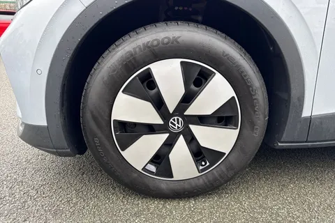 DA25BVE Volkswagen ID.4 109kW Life Pure 52kWh 5dr Auto [110kW Ch] Thumbnail #24