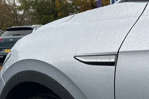 DA25BVE Volkswagen ID.4 109kW Life Pure 52kWh 5dr Auto [110kW Ch] Thumbnail #42