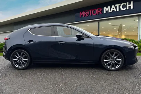 MH22JYJ Mazda Mazda3 2.0 e-SKYACTIV-G MHEV GT Sport Tech Edition Hatchback 5dr Petrol Manual Euro 6 (s/s) (122 ps) Thumbnail #4