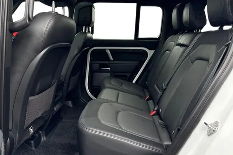 MW73XLH Land Rover Defender 110 3.0 D250 X-Dynamic HSE 5dr Thumbnail #5