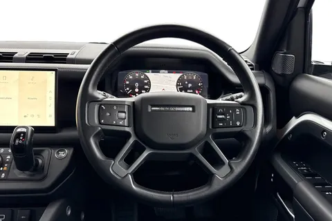 MW73XLH Land Rover Defender 110 3.0 D250 X-Dynamic HSE 5dr Thumbnail #17