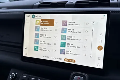 MW73XLH Land Rover Defender 110 3.0 D250 X-Dynamic HSE 5dr Thumbnail #36