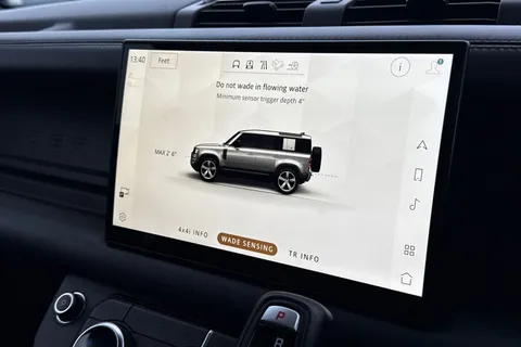 MW73XLH Land Rover Defender 110 3.0 D250 X-Dynamic HSE 5dr Thumbnail #39