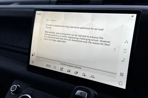 MW73XLH Land Rover Defender 110 3.0 D250 X-Dynamic HSE 5dr Thumbnail #40