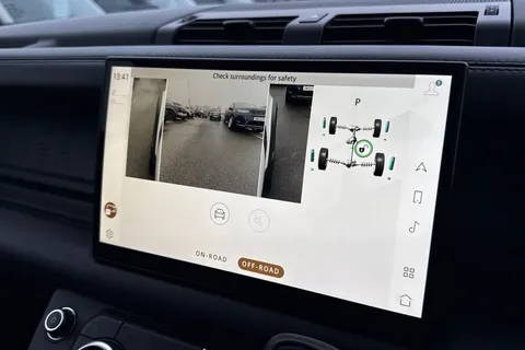 MW73XLH Land Rover Defender 110 3.0 D250 X-Dynamic HSE 5dr Thumbnail #43