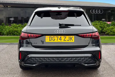 DG74ZJK Audi A3 S line 35 TFSI 150 PS S tronic Thumbnail #5