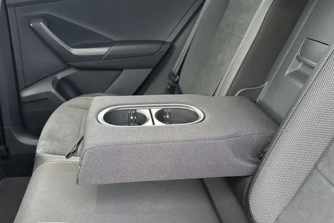  Volkswagen T-Roc 1.5 TSI Style Design DSG Euro 6 (s/s) 5dr Thumbnail #27