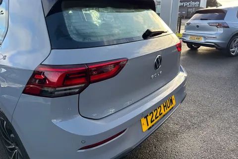 T222HUW Volkswagen Golf 1.5 TSI 150 Life 5dr ⭐17' Ventura alloy wheel⭐ Thumbnail #8