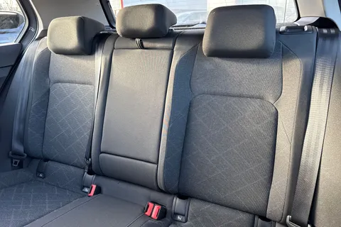 T222HUW Volkswagen Golf 1.5 TSI 150 Life 5dr ⭐17' Ventura alloy wheel⭐ Thumbnail #19