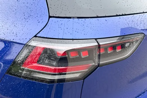  Volkswagen Golf 2.0 TSI R DSG 4Motion Euro 6 (s/s) 5dr Thumbnail #8