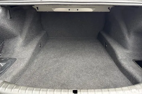 CA19CVG BMW 5 Series 2.0 520i GPF M Sport Auto Euro 6 (s/s) 4dr Thumbnail #10