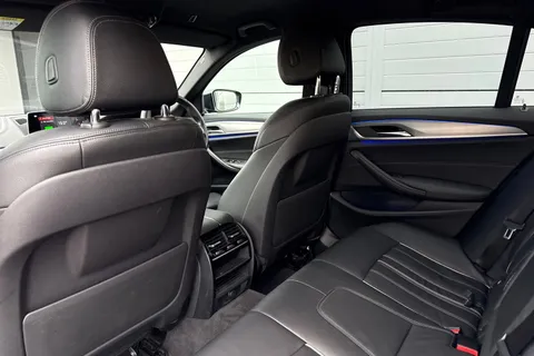 CA19CVG BMW 5 Series 2.0 520i GPF M Sport Auto Euro 6 (s/s) 4dr Thumbnail #34