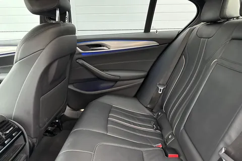 CA19CVG BMW 5 Series 2.0 520i GPF M Sport Auto Euro 6 (s/s) 4dr Thumbnail #35