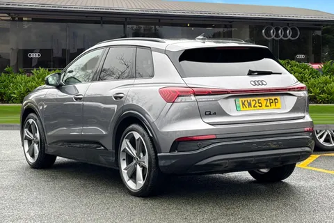 KW25ZPP Audi Q4 e-tron Q4  Black Edition 45 e-tron  210,00 kW Thumbnail #2