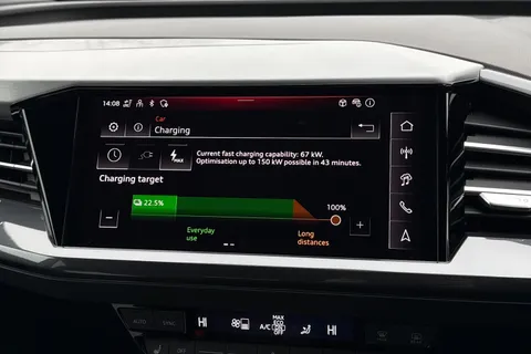 KW25ZPP Audi Q4 e-tron Q4  Black Edition 45 e-tron  210,00 kW Thumbnail #31