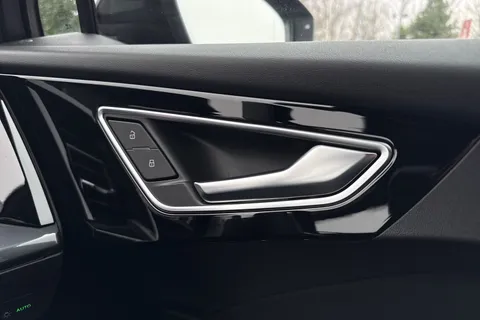 KW25ZPP Audi Q4 e-tron Q4  Black Edition 45 e-tron  210,00 kW Thumbnail #41