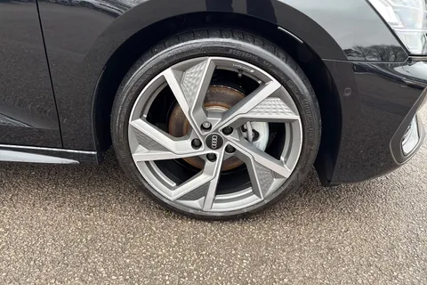 DK25XLS Audi A3 Black Edition 35 TFSI 150 PS S tronic Thumbnail #7