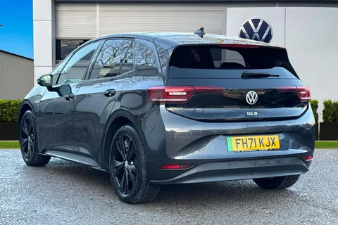 2 of 59 for VOLKSWAGEN ID.3 150kW Family Pro Performance 58kWh 5dr Auto