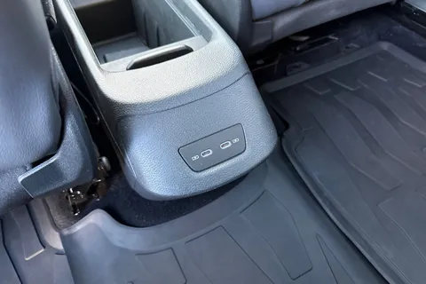 37 of 59 for VOLKSWAGEN ID.3 150kW Family Pro Performance 58kWh 5dr Auto