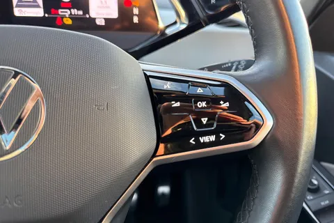 45 of 59 for VOLKSWAGEN ID.3 150kW Family Pro Performance 58kWh 5dr Auto