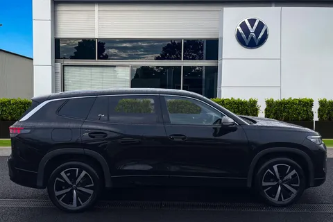 GL75FKW Volkswagen Tayron 1.5 eTSI Elegance 5dr DSG7 [7 Seat] **DELIVERY MILES** Thumbnail #4