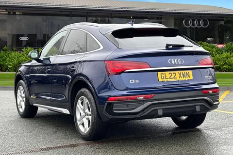 GL22XWN Audi Q5 Sport 40 TDI quattro 204 PS S tronic Thumbnail #3