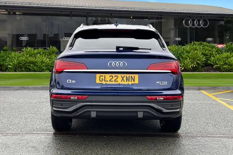 GL22XWN Audi Q5 Sport 40 TDI quattro 204 PS S tronic Thumbnail #5