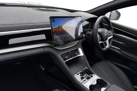  BYD Seal U 1.5 DM-i 18.3kWh Boost CVT Auto Euro 6 (s/s) 5dr Thumbnail #8