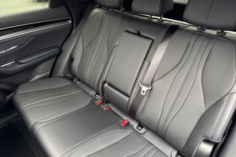  BYD Seal U 1.5 DM-i 18.3kWh Boost CVT Auto Euro 6 (s/s) 5dr Thumbnail #13