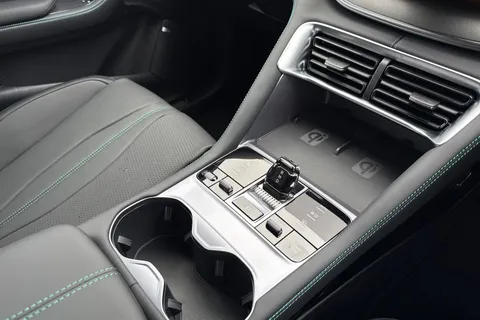  BYD Seal U 1.5 DM-i 18.3kWh Boost CVT Auto Euro 6 (s/s) 5dr Thumbnail #19