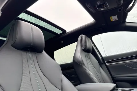  BYD Seal U 1.5 DM-i 18.3kWh Boost CVT Auto Euro 6 (s/s) 5dr Thumbnail #20