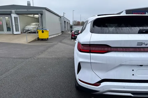  BYD Seal U 1.5 DM-i 18.3kWh Boost CVT Auto Euro 6 (s/s) 5dr Thumbnail #31