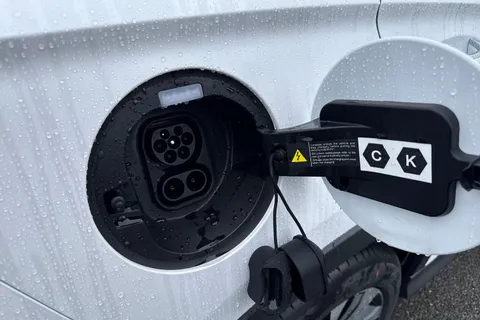  BYD Seal U 1.5 DM-i 18.3kWh Boost CVT Auto Euro 6 (s/s) 5dr Thumbnail #39