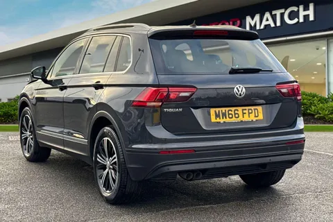 2 of 67 for Volkswagen Tiguan 2.0 TDI BlueMotion Tech SE Navigation Euro 6 (s/s) 5dr