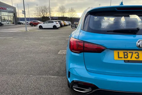 32 of 67 for MG Mg Hs 1.5 T-GDI 16.6kWh SE Auto Euro 6 (s/s) 5dr