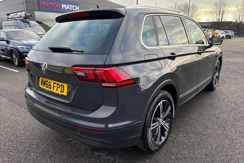 34 of 67 for Volkswagen Tiguan 2.0 TDI BlueMotion Tech SE Navigation Euro 6 (s/s) 5dr