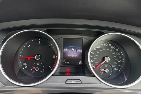 47 of 67 for Volkswagen Tiguan 2.0 TDI BlueMotion Tech SE Navigation Euro 6 (s/s) 5dr