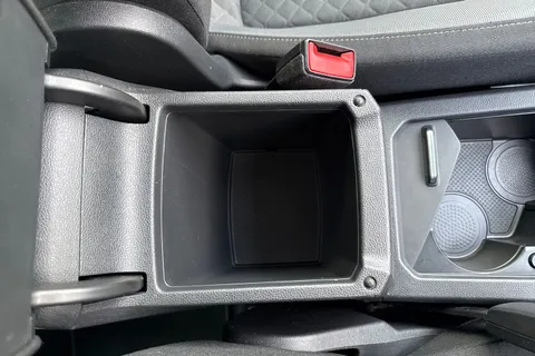 57 of 67 for Volkswagen Tiguan 2.0 TDI BlueMotion Tech SE Navigation Euro 6 (s/s) 5dr