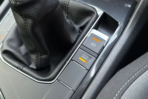 60 of 67 for Volkswagen Tiguan 2.0 TDI BlueMotion Tech SE Navigation Euro 6 (s/s) 5dr