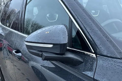 MK24NHF Volkswagen Tiguan 1.5 eTSI 150 R-Line 5dr DSG **UNDER 40K LIST PRICE** Thumbnail #24