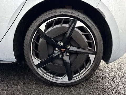 6 of 43 for CUPRA Born e-Boost 79kWh V1 Auto 5dr