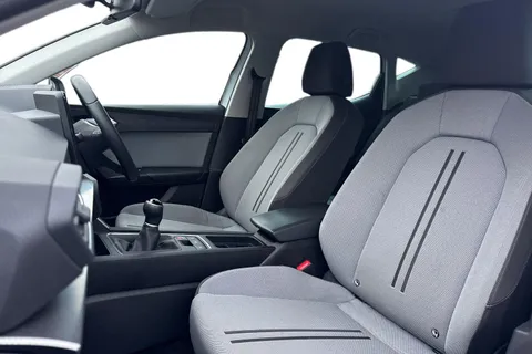 11 of 48 for SEAT Leon 1.0 TSI EVO SE Dynamic Euro 6 (s/s) 5dr