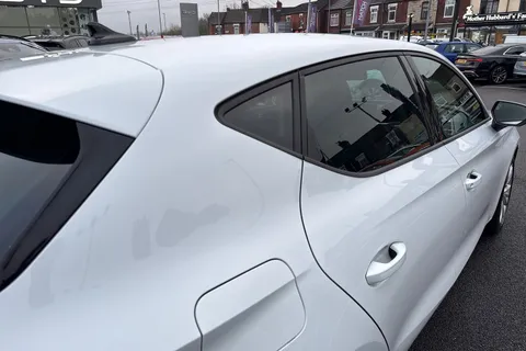 27 of 48 for SEAT Leon 1.0 TSI EVO SE Dynamic Euro 6 (s/s) 5dr